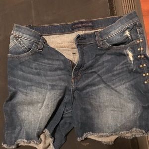 Women’s shorts